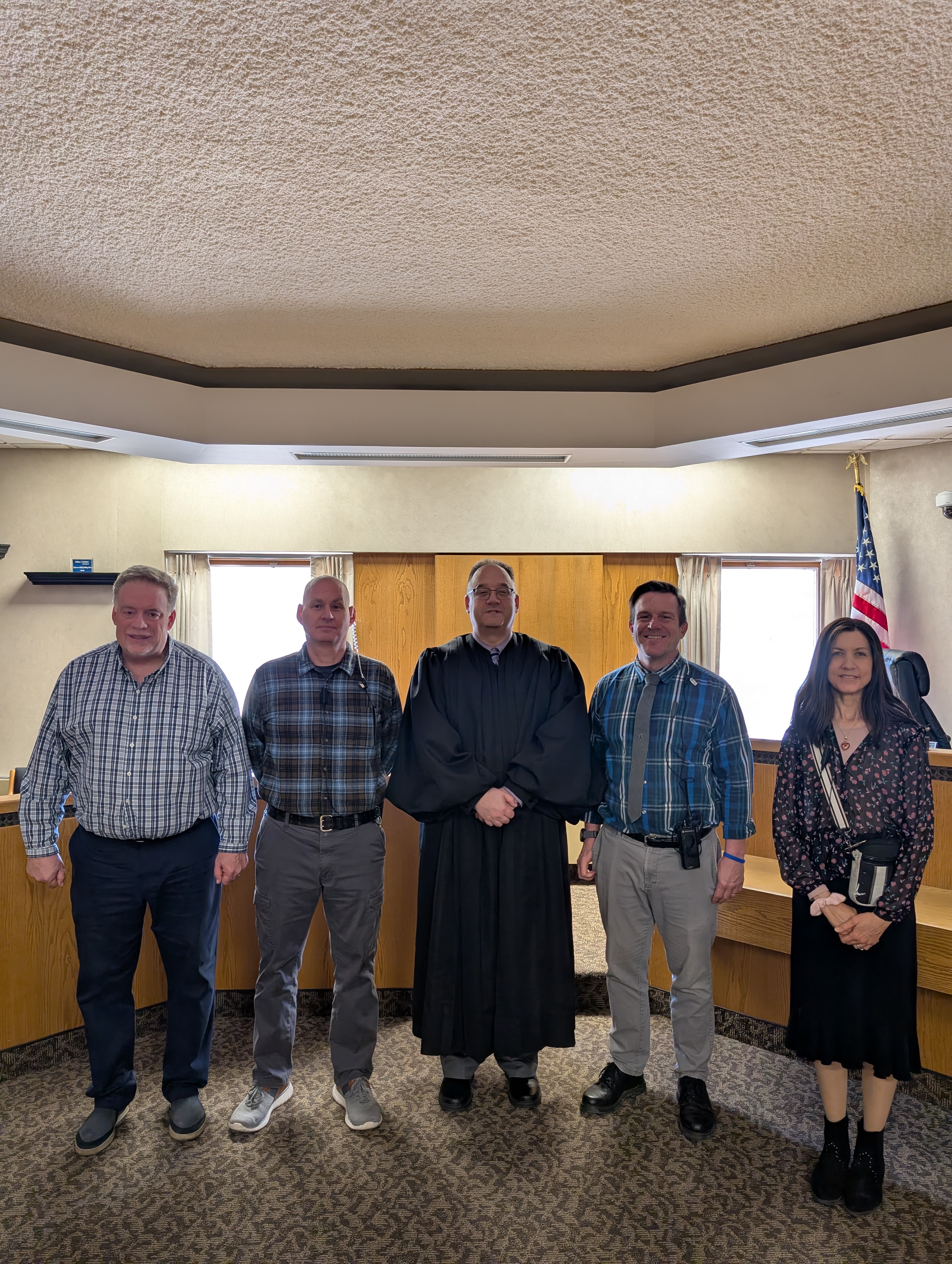 Judge DeLeone administers Oaths of Office for Lake County Juvenile Educational Services.