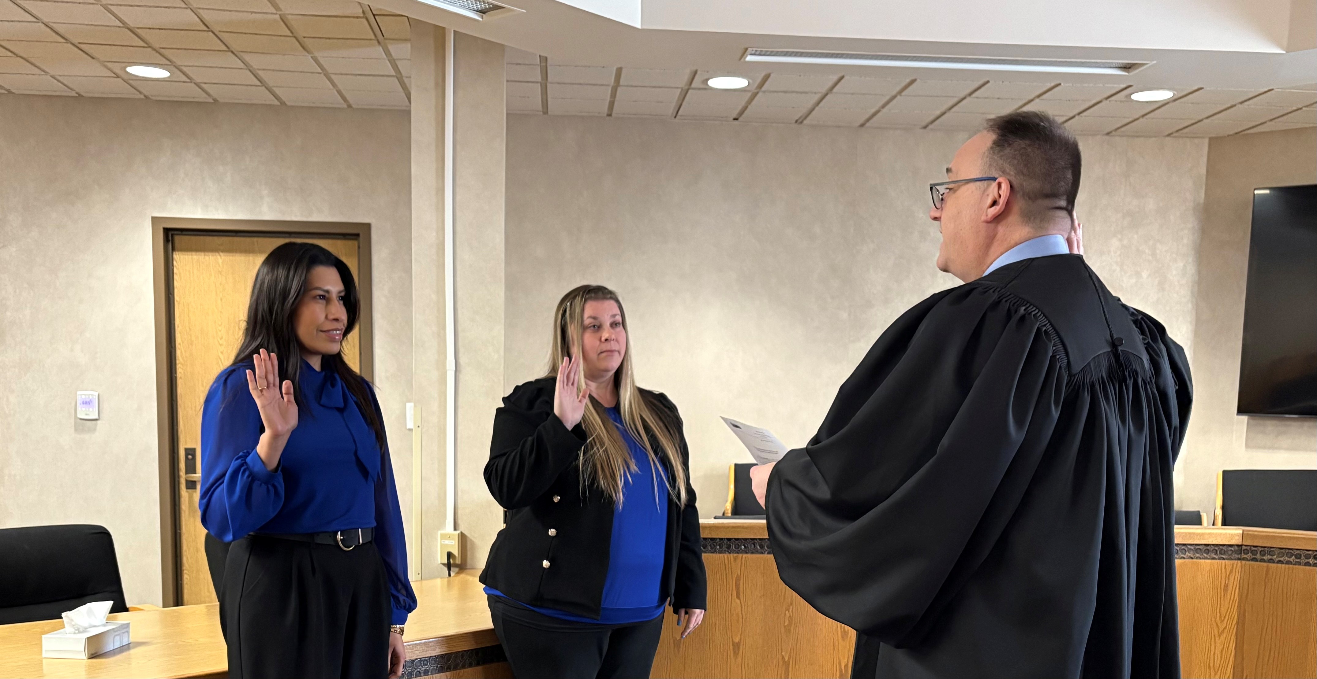 Judge DeLeone administers Oaths of Office for his Personal Staff.