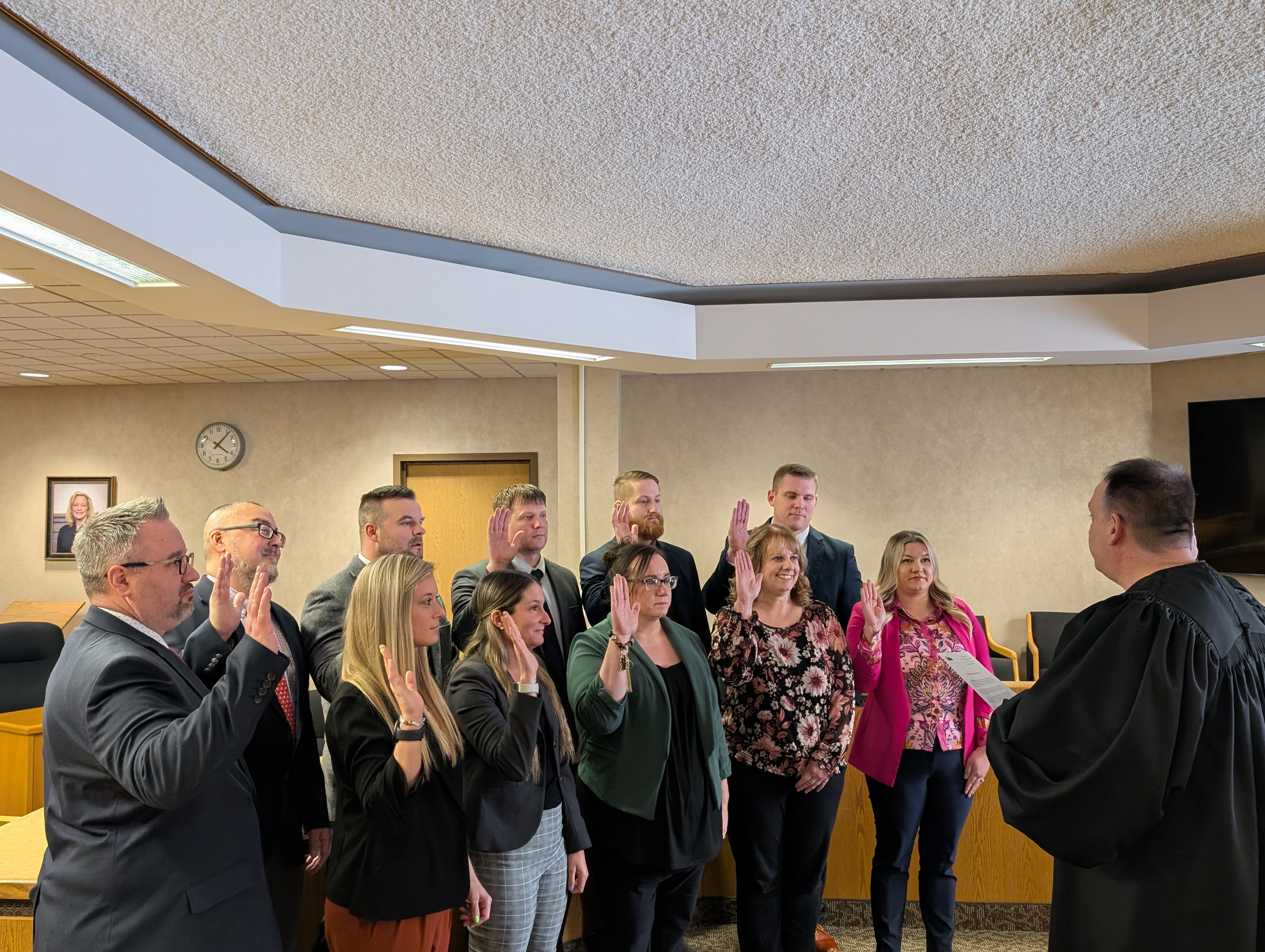 Judge DeLeone administers Oaths of Office for the Juvenile Court Probation Staff