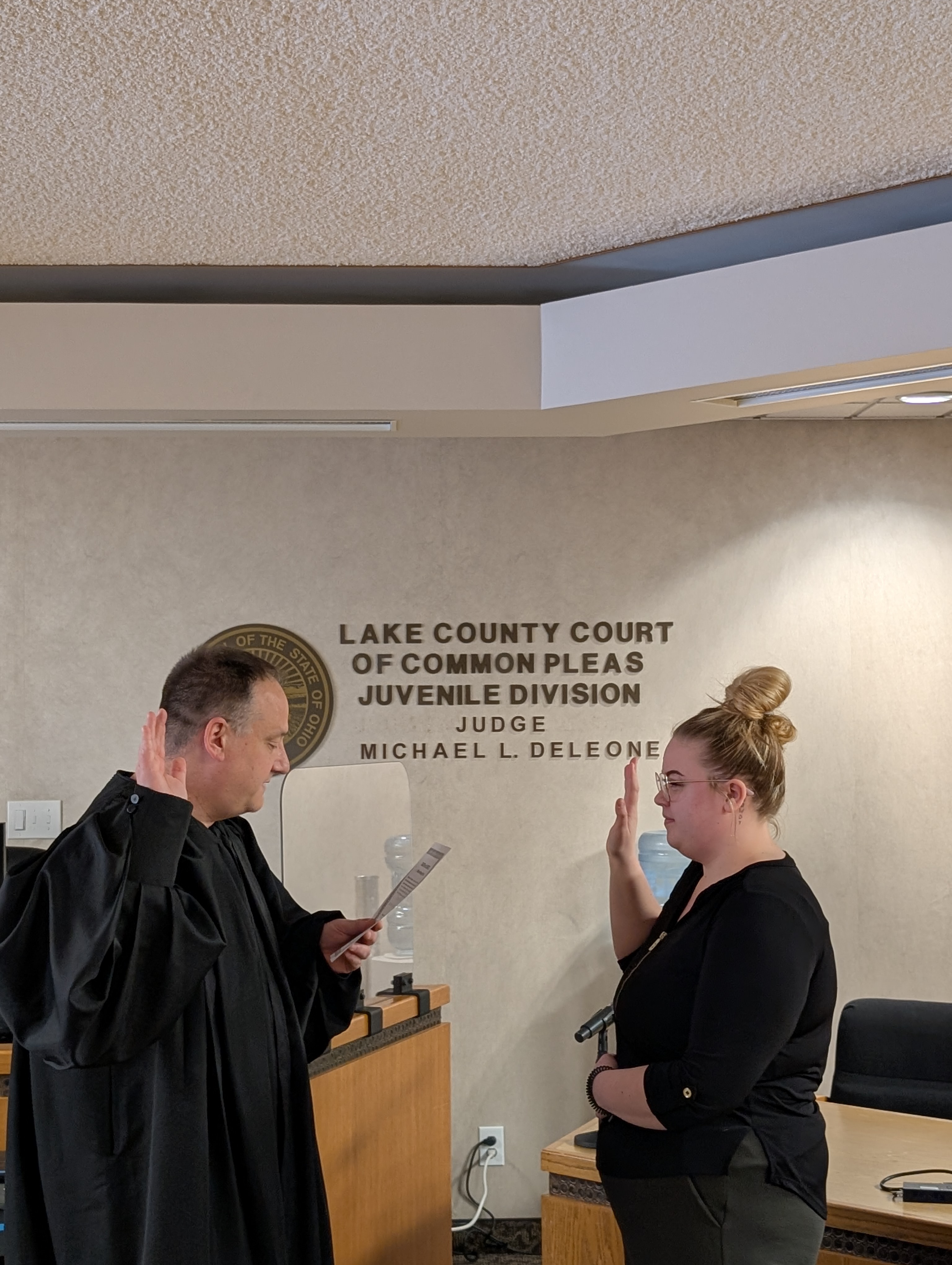 Judge Deleone swearing in Hayley Tycast with her Notary Oath